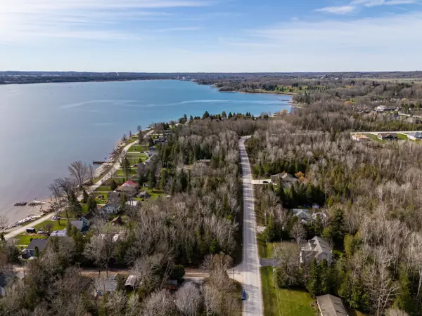 Georgian Bluffs, ON N4K 5N4,106 Washington AVE