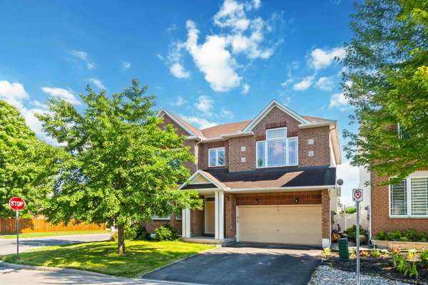 104 Yorkberry Gate, Hunt Club - Windsor Park Village And Area, ON K1V 1Z1