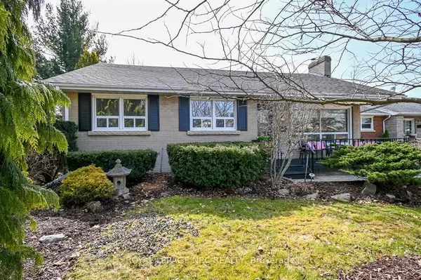 8 MACBETH BLVD, St. Catharines, ON L2T 2M2