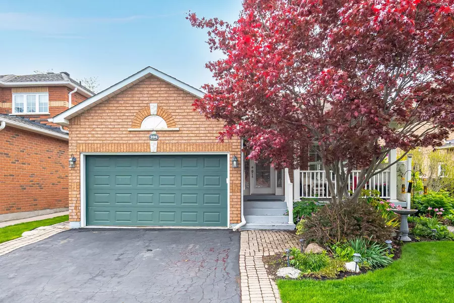 204 Eaton ST, Halton Hills, ON L7G 5Y2