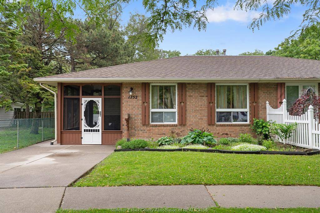 Windsor, ON N8Y 4N8,1752 NORMAN Road