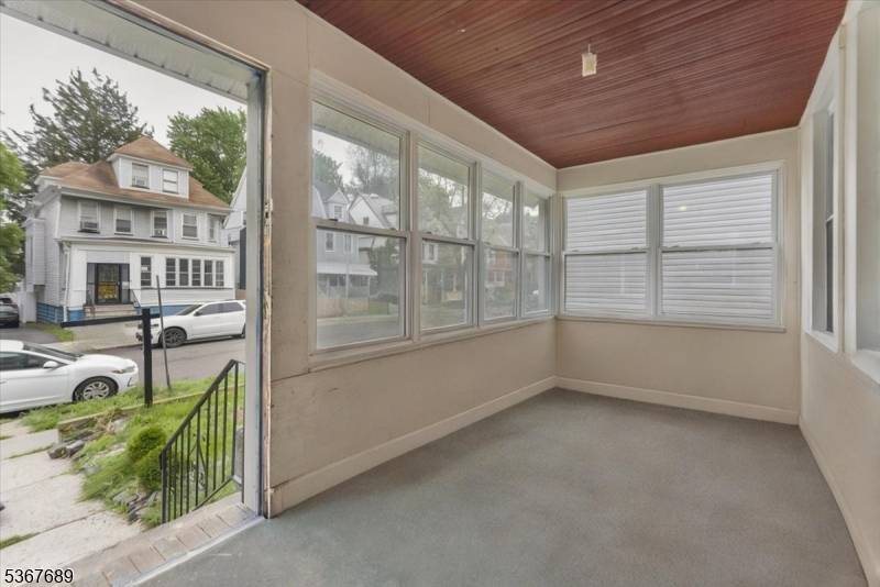 East Orange City, NJ 07017,51 Stockton Pl