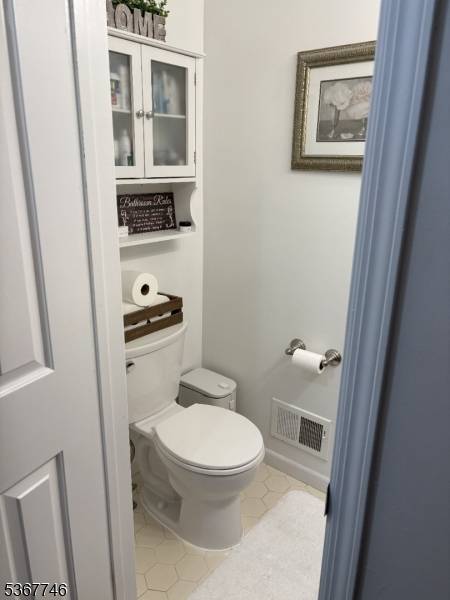 Raritan Twp., NJ 08822,614 Almond Ct