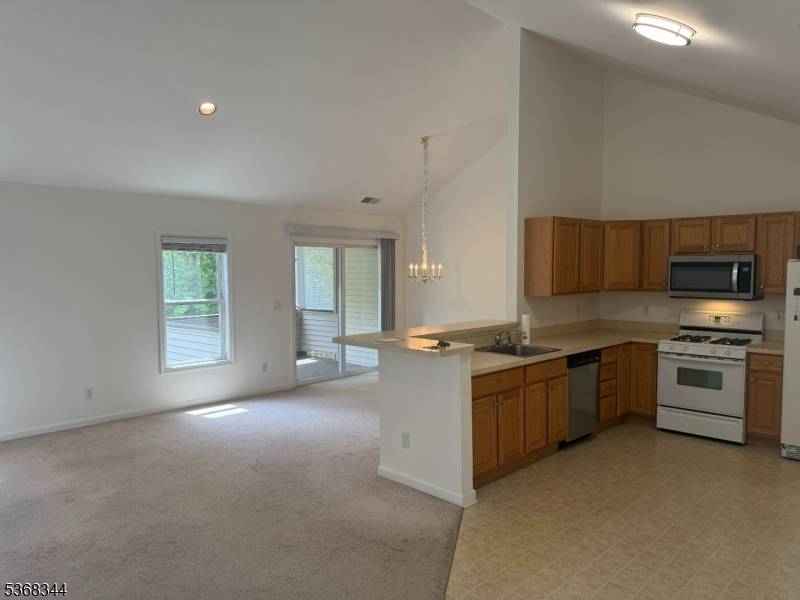Hardyston Twp., NJ 07419,24 Bourne Ci
