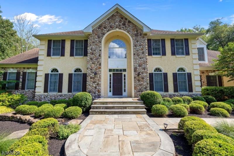 Washington Twp., NJ 07853,30 Harvest Ln
