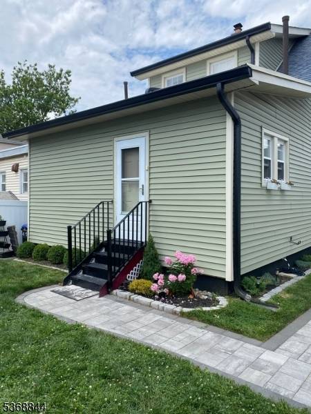 Hillside Twp., NJ 07205,414 Yale Ave