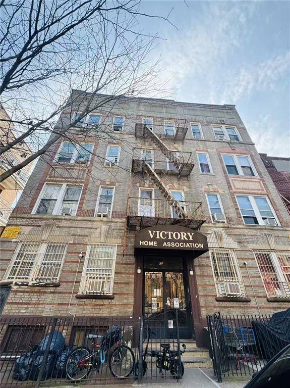 Brooklyn, NY 11220,672 46th ST #1D