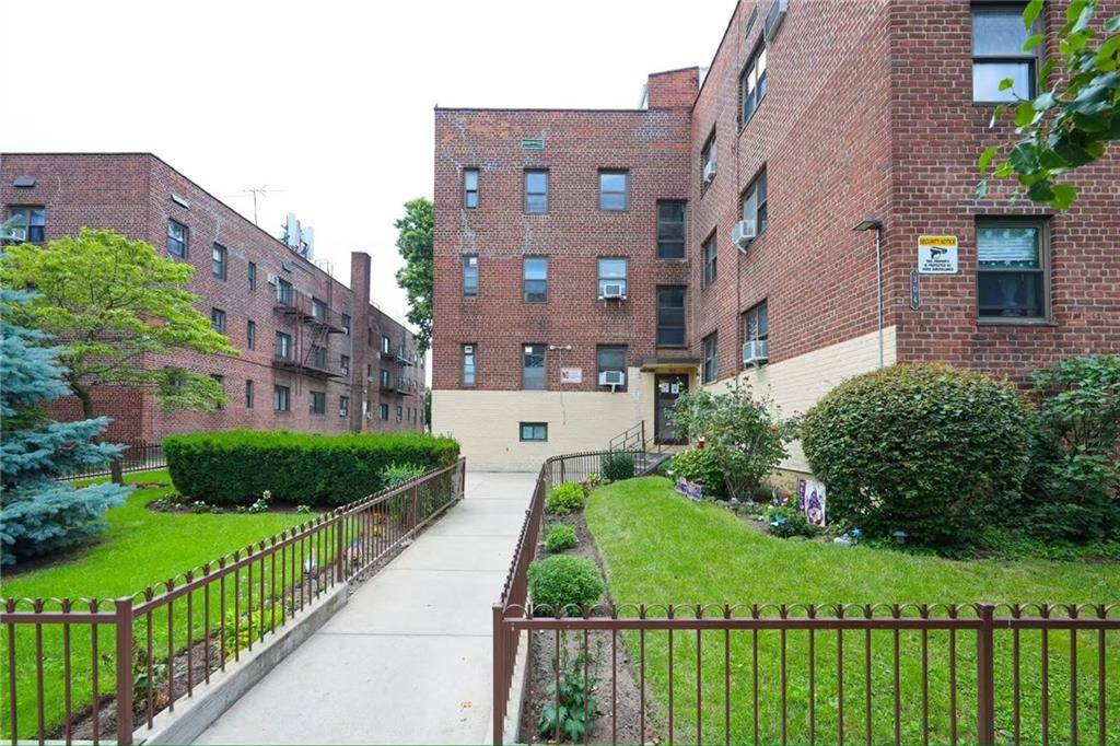 304 Bay 17th ST #2A, Brooklyn, NY 11214