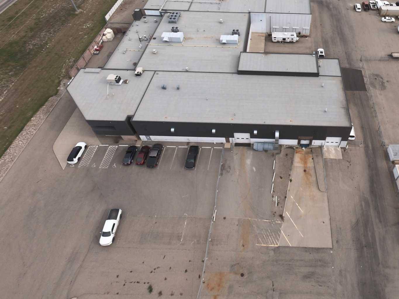 Lethbridge, AB T1H 5L1,2525 36 ST N #120