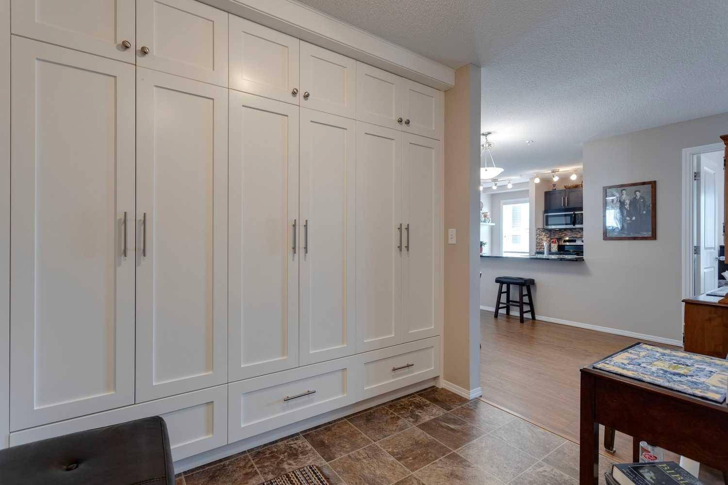 Calgary, AB T3R 0S3,195 Kincora Glen RD NW #225