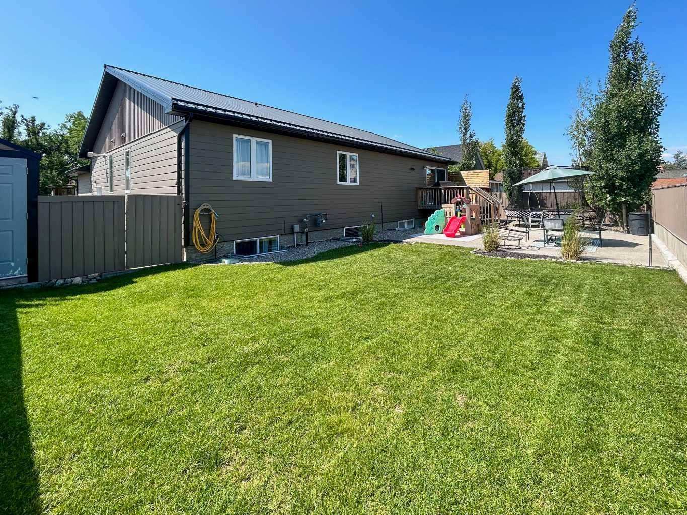 Fort Macleod, AB T0L 0Z0,319 22 ST