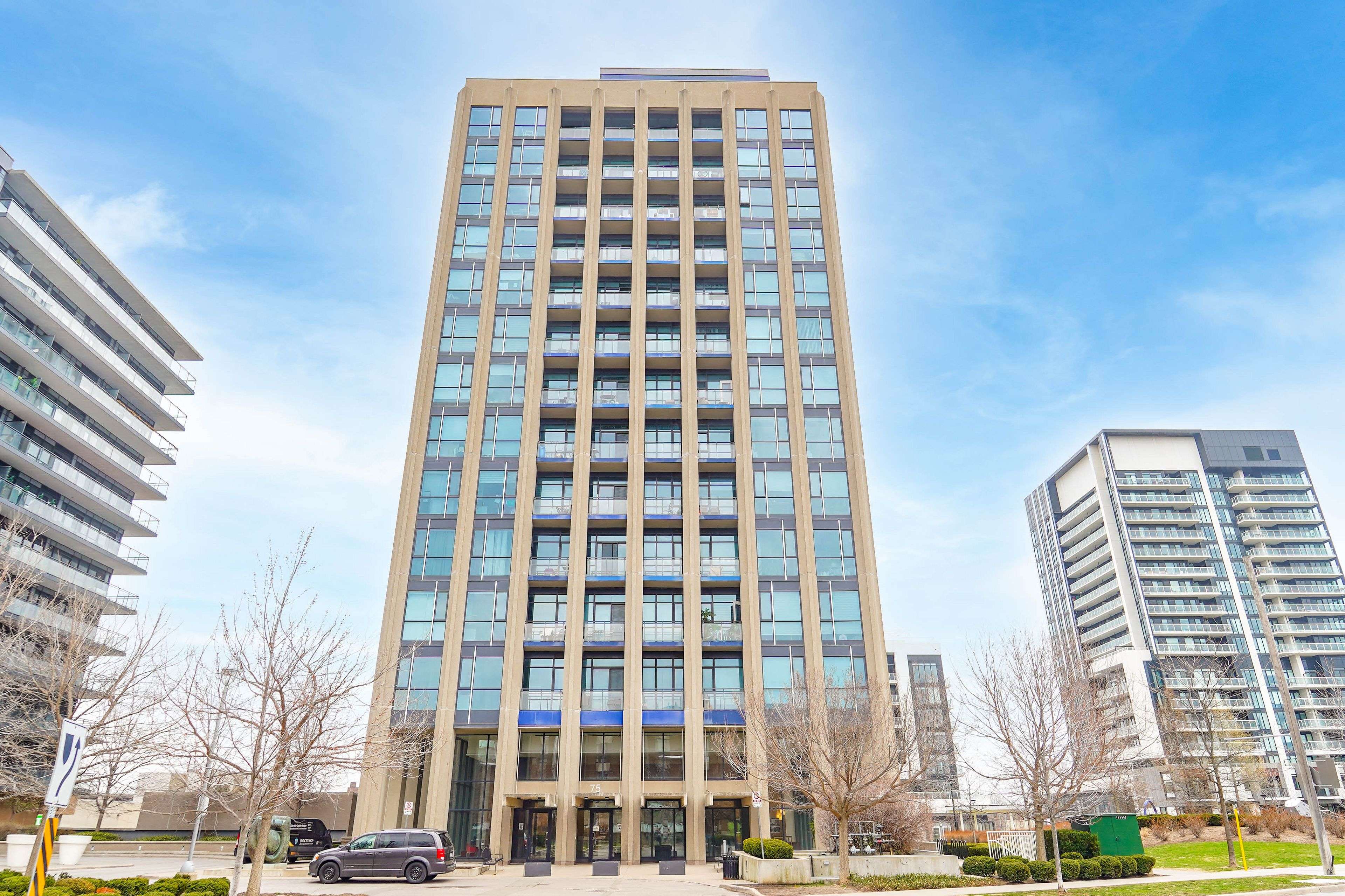 Toronto C13, ON M3C 2E9,75 The Donway N/A W #204