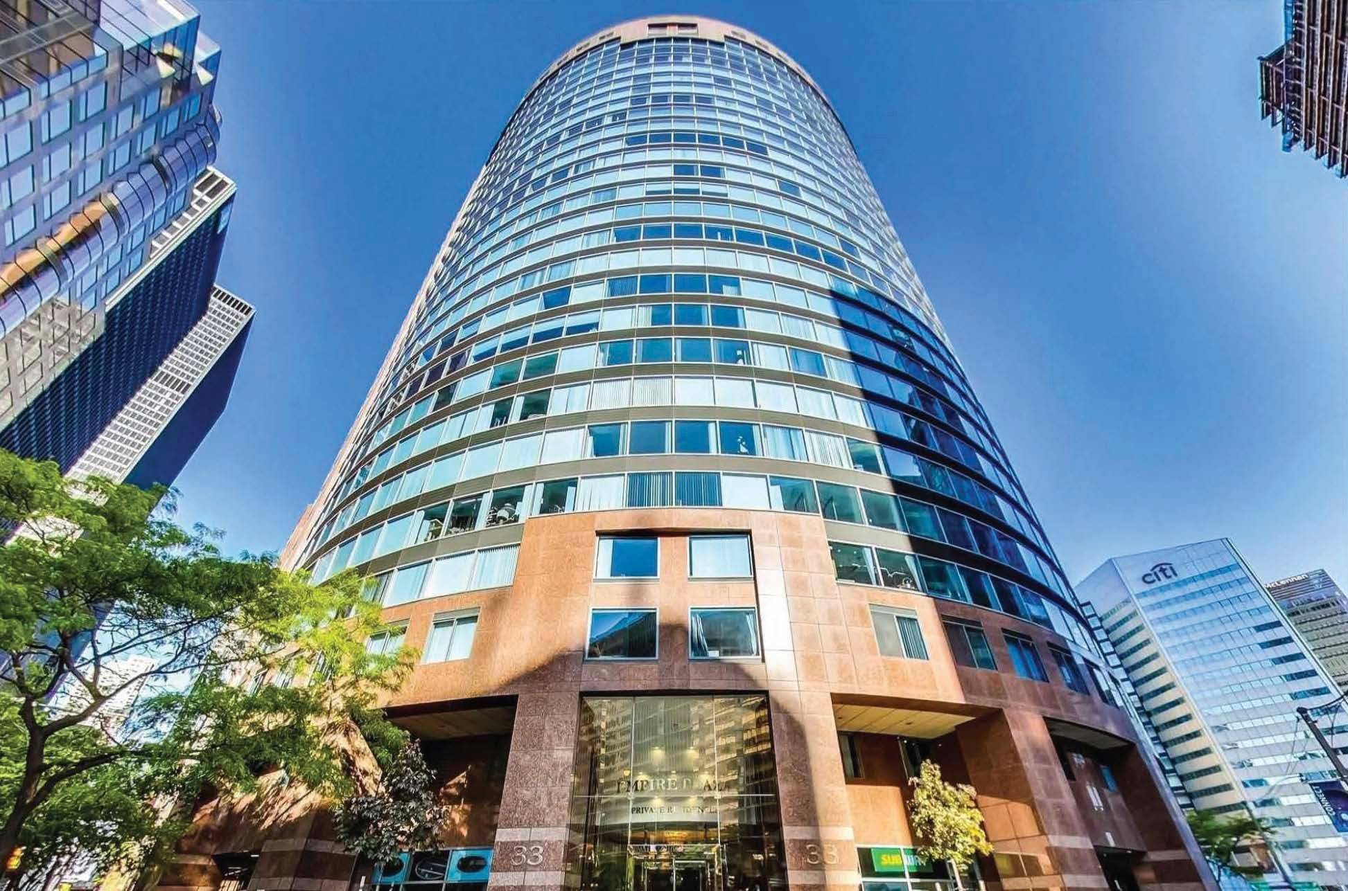 33 University AVE #1407, Toronto C01, ON M5J 2S7