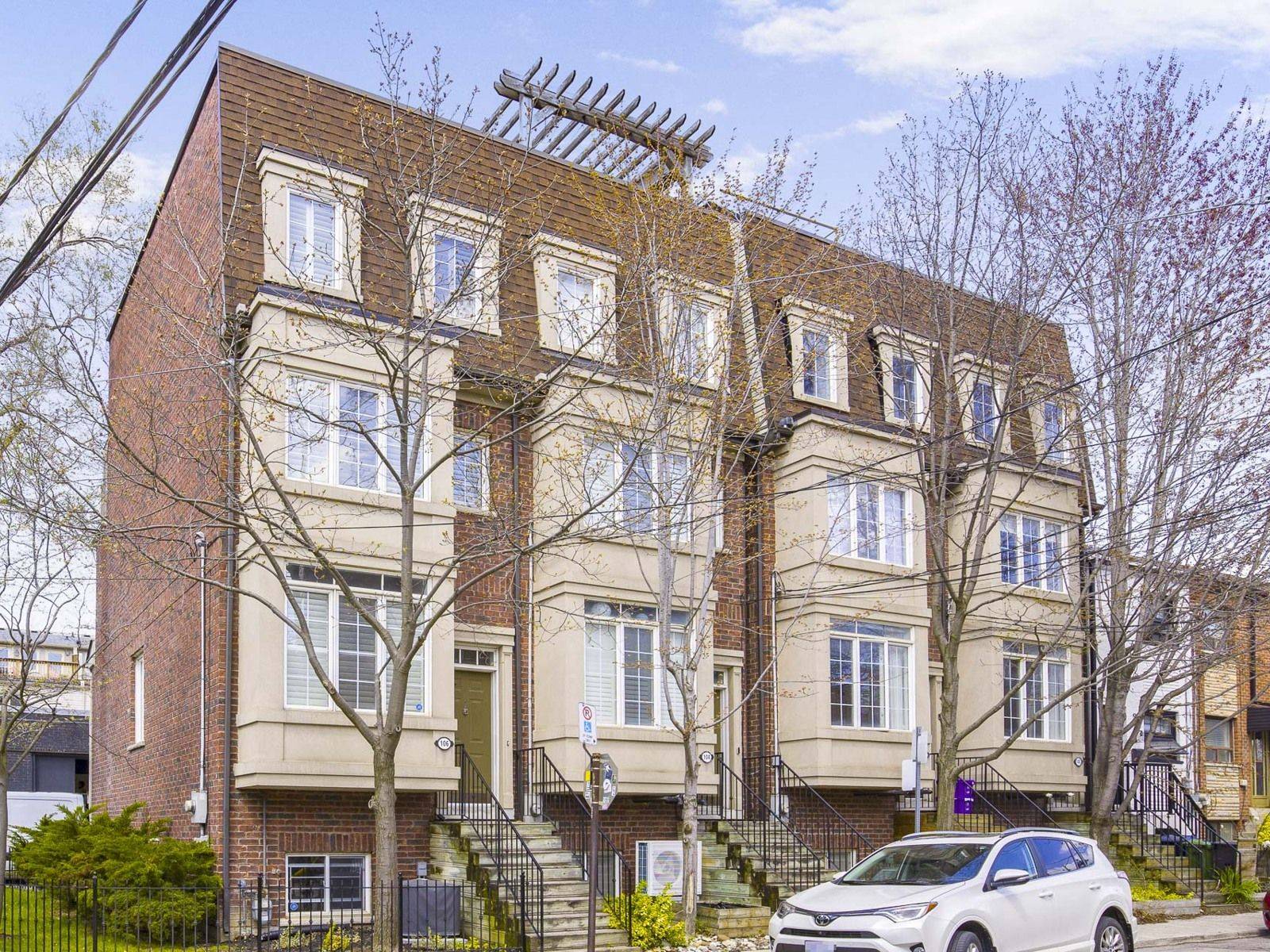 106 Mitchell AVE, Toronto C01, ON M6J 1B9