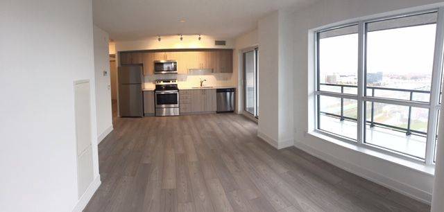 Pickering, ON L1V 0B6,1255 Bayly ST #1704