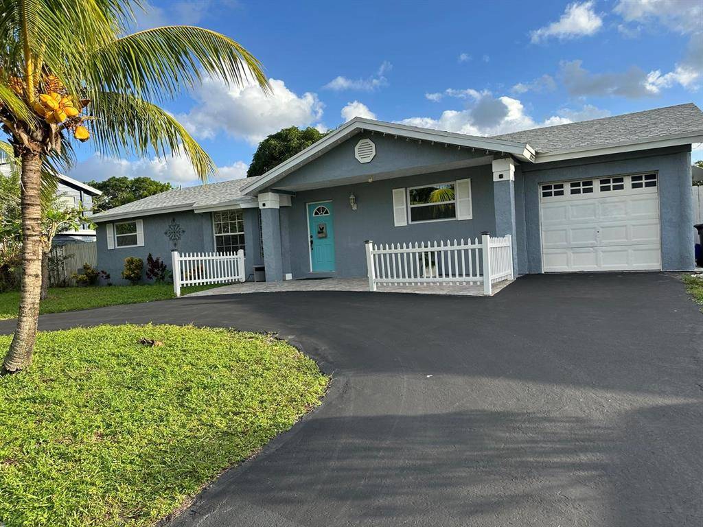 2166 Dorson Way, Delray Beach, FL 33445