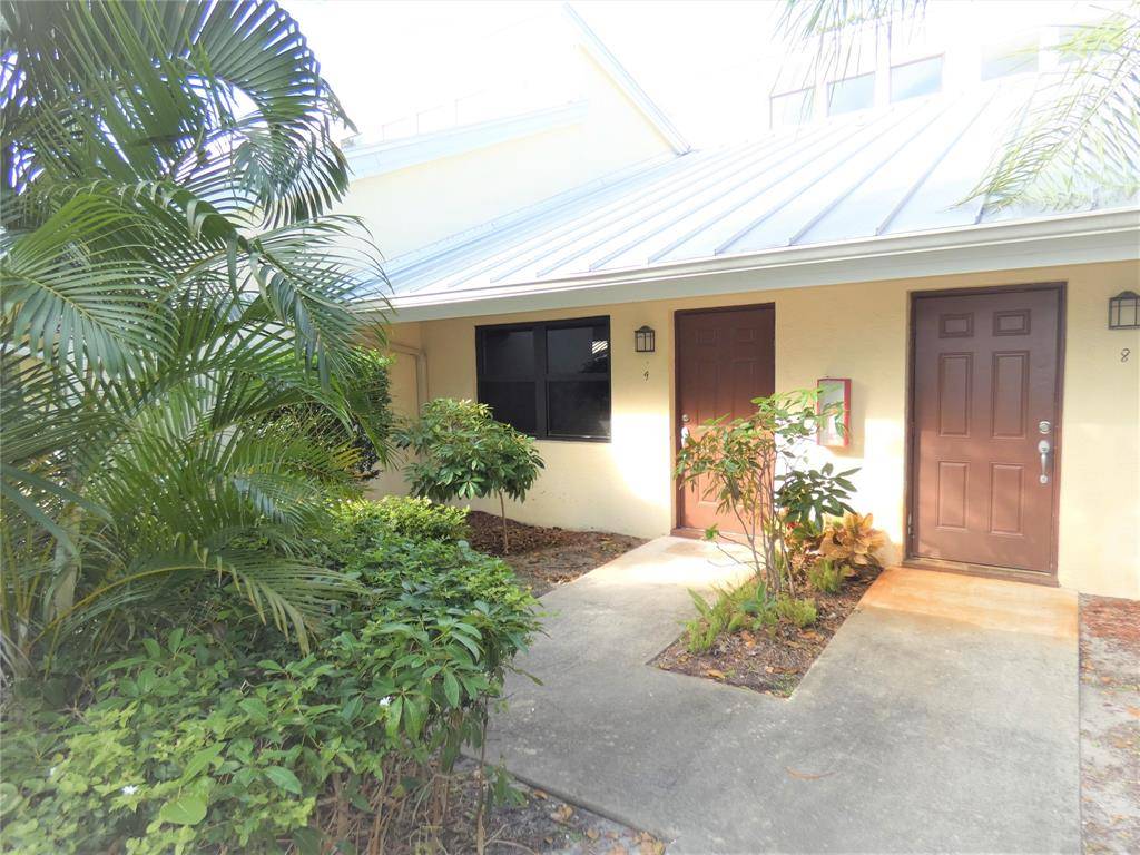 Fort Lauderdale, FL 33304,1455 HOLLY HEIGHTS DR #9
