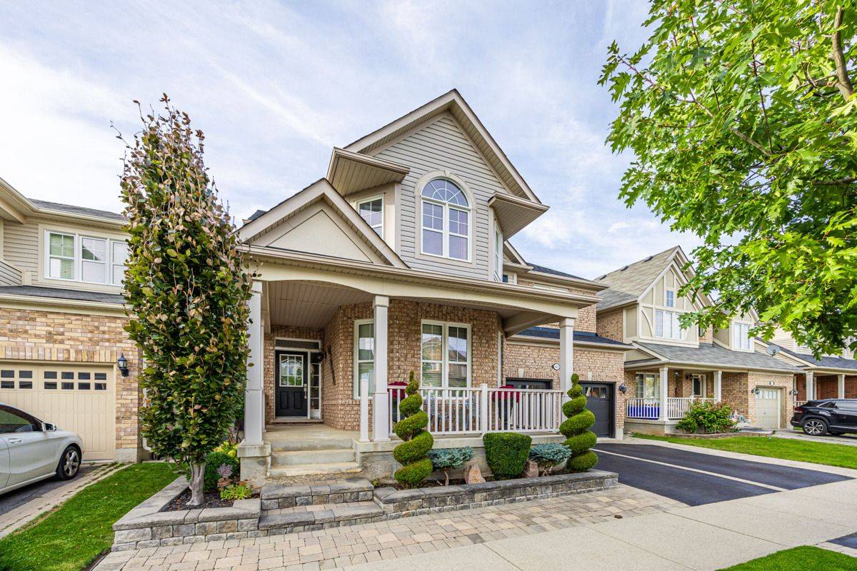 323 McDougall XING, Milton, ON L9T 0N5