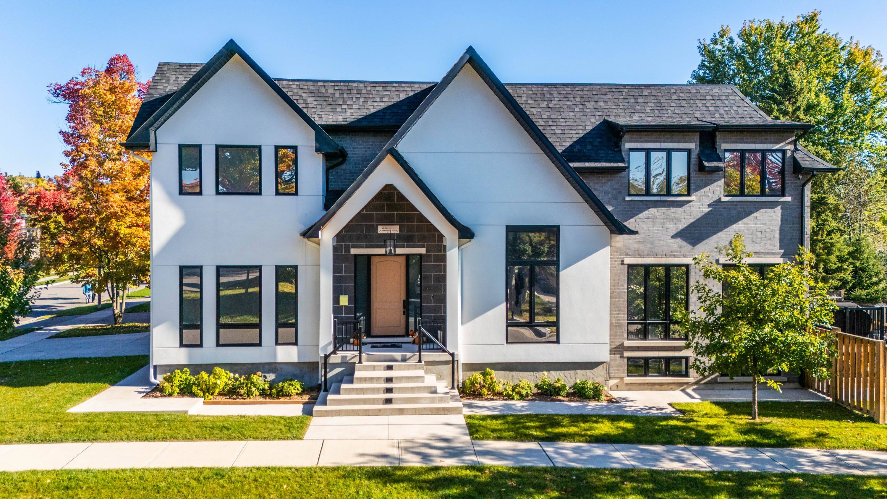 Mississauga, ON L5G 4A8,1297 Canterbury RD