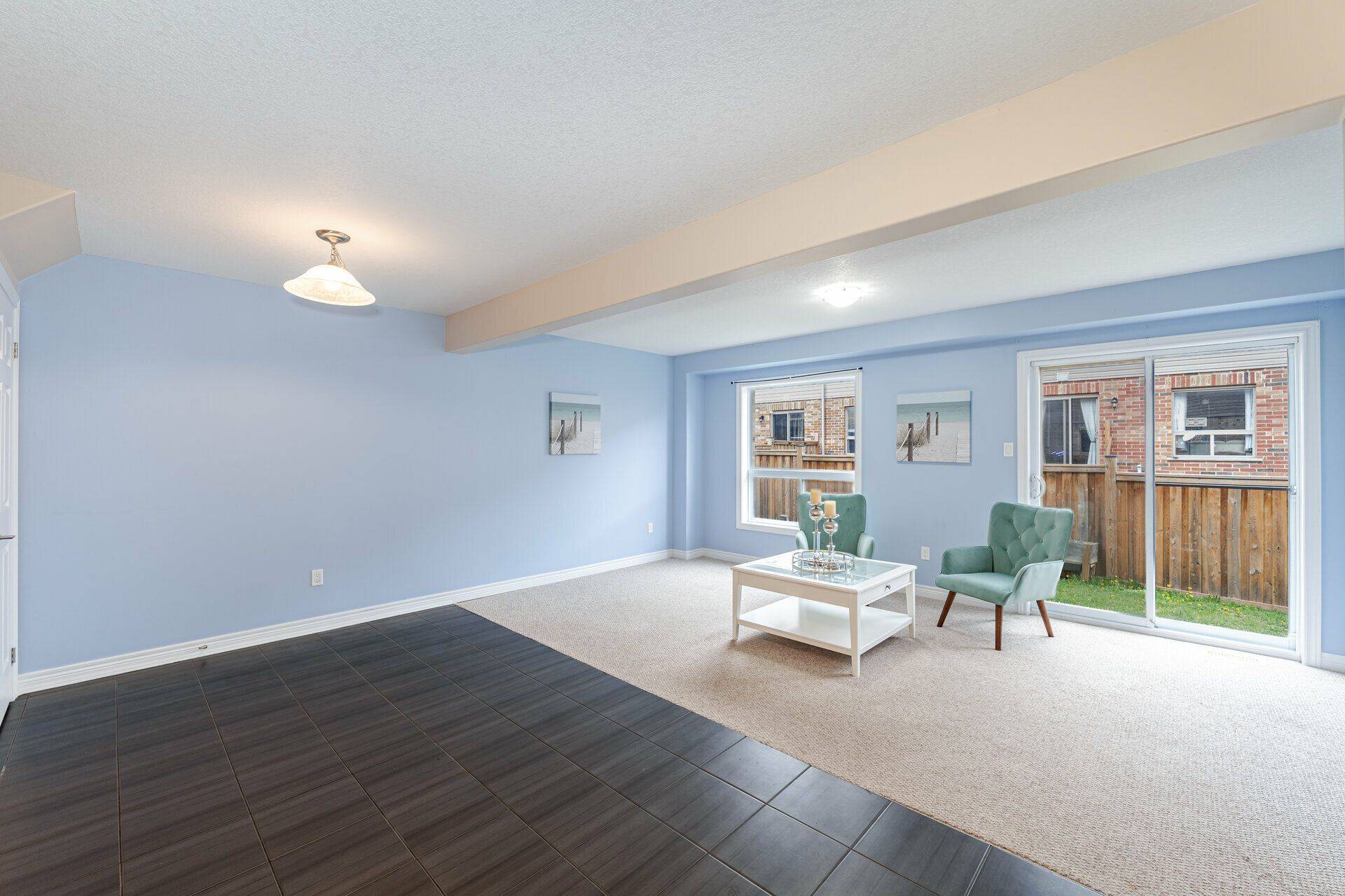 Orangeville, ON L9W 6X3,124 Parkinson CRES #16