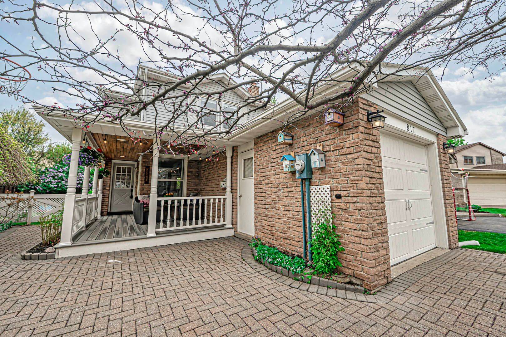 Milton, ON L9T 4J9,817 Merritt DR