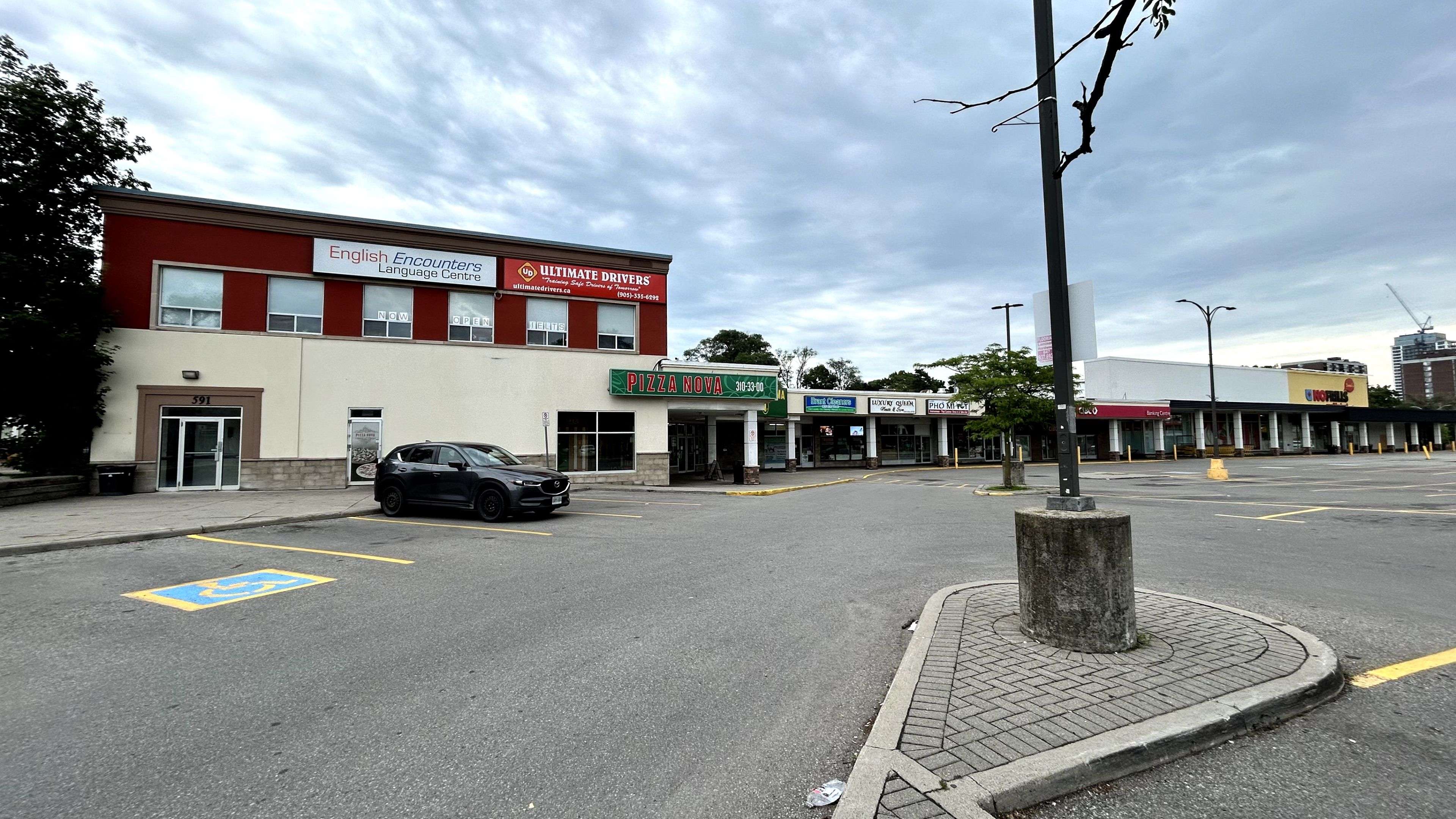 591 Brant St. ST #Unit C, Burlington, ON L7R 2G6