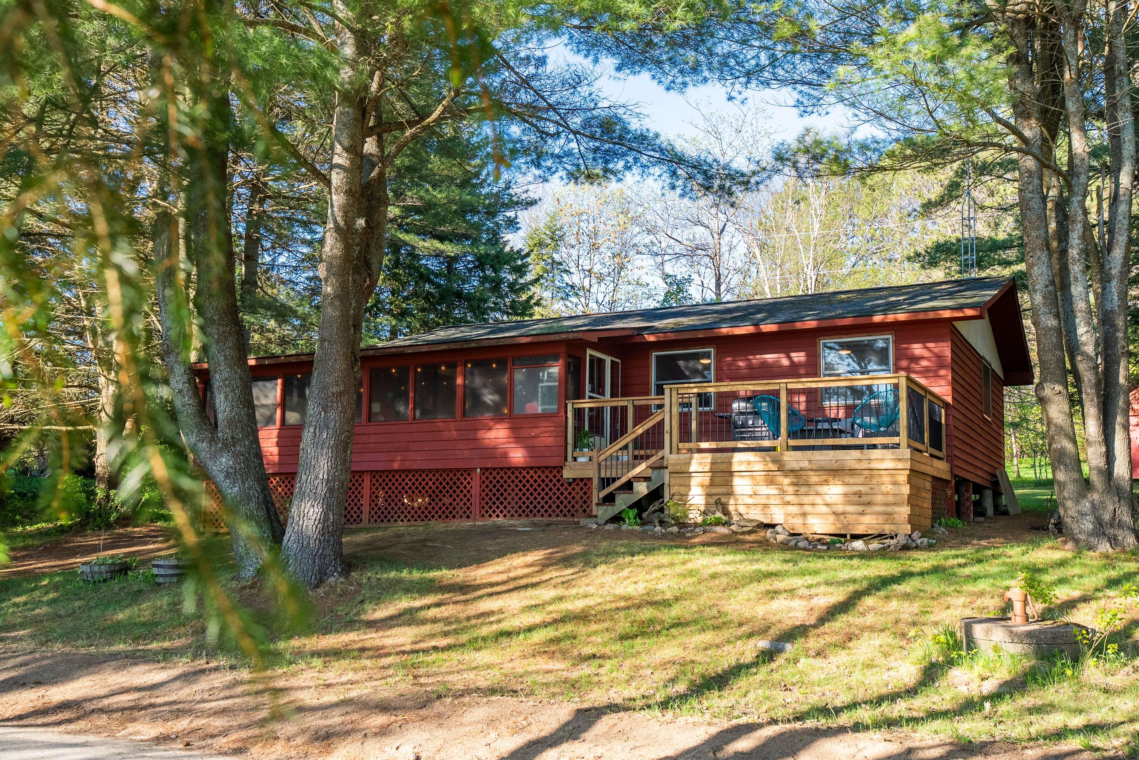 1052 Hammond RD, Lake Of Bays, ON P0B 1A0