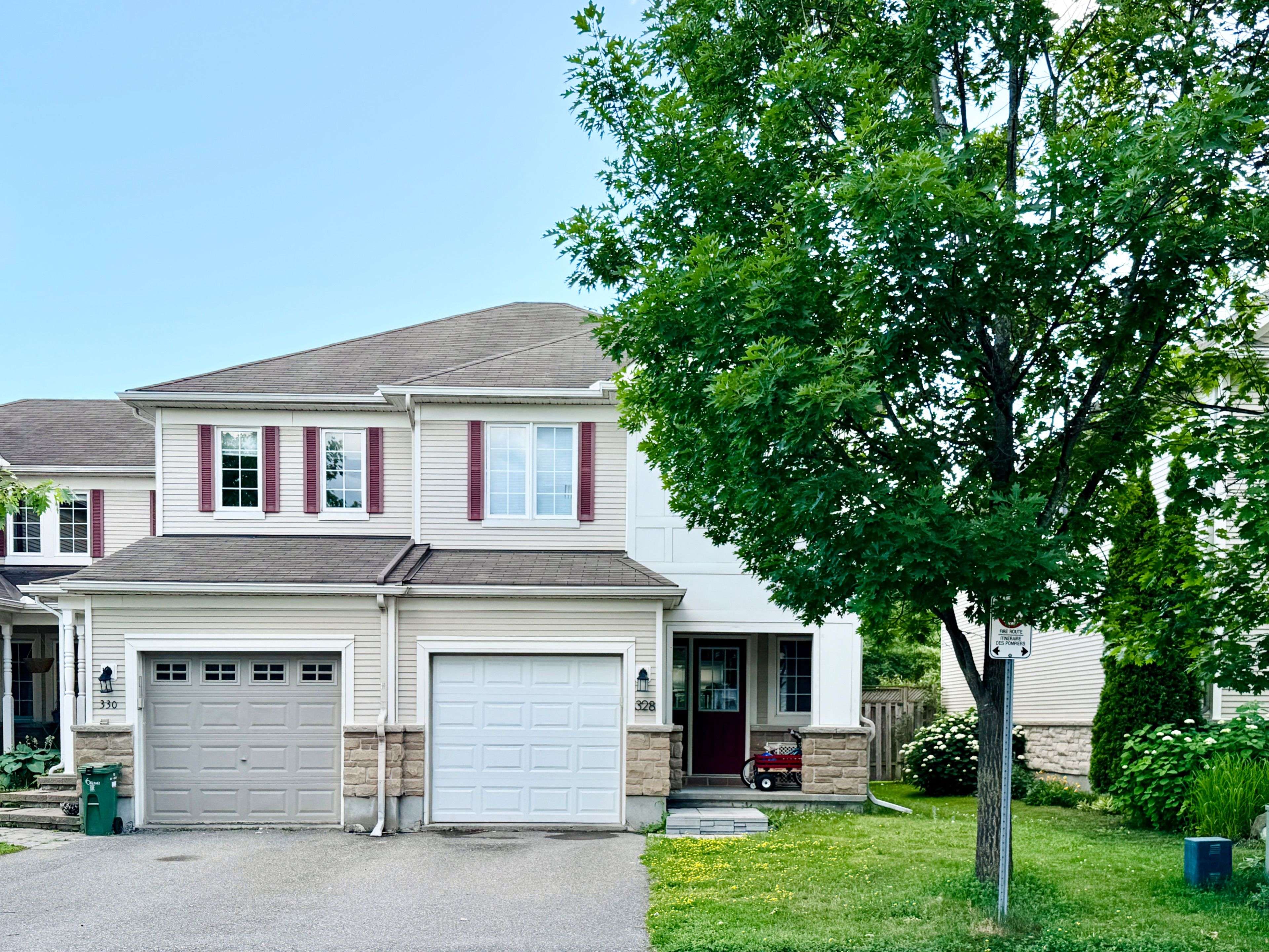 328 Quetico Private, Barrhaven, ON K2J 0E5