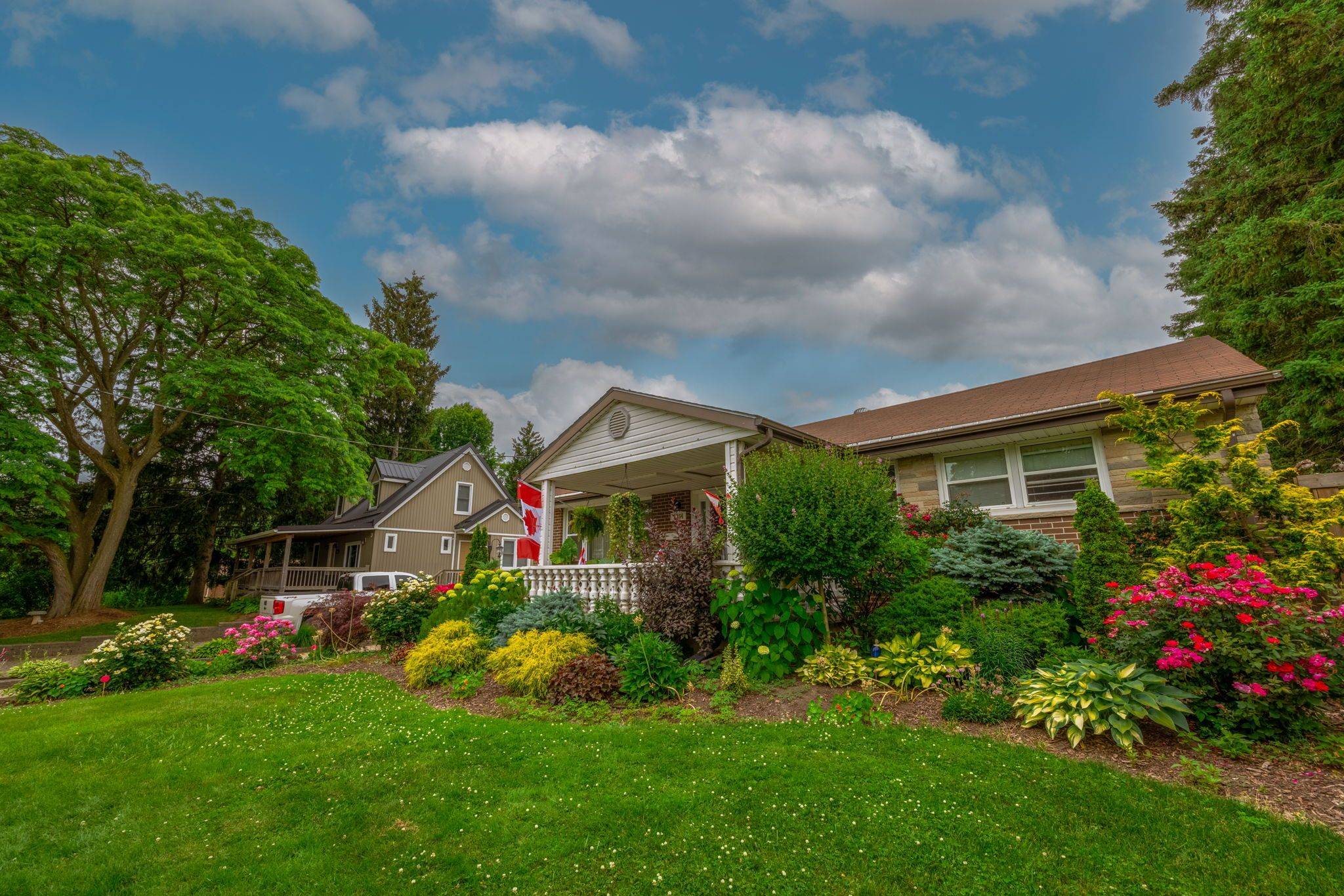 London East, ON N5V 2C3,1864 Parkhurst AVE