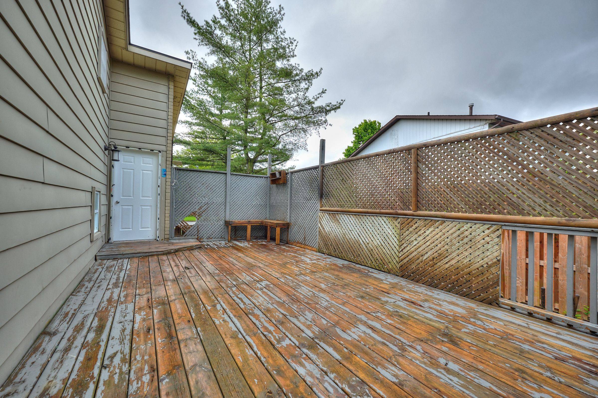 Welland, ON L3C 6B1,19 Leaside DR