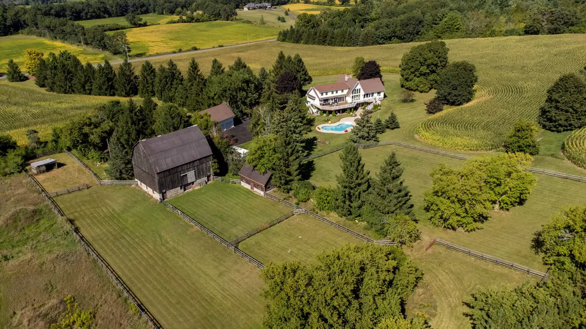 Quinte West, ON K0K 3E0,439 Oak Lake RD
