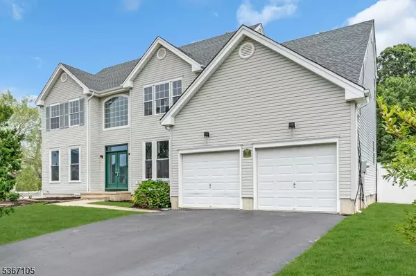 3 Whisper Way, Barnegat Twp., NJ 08005