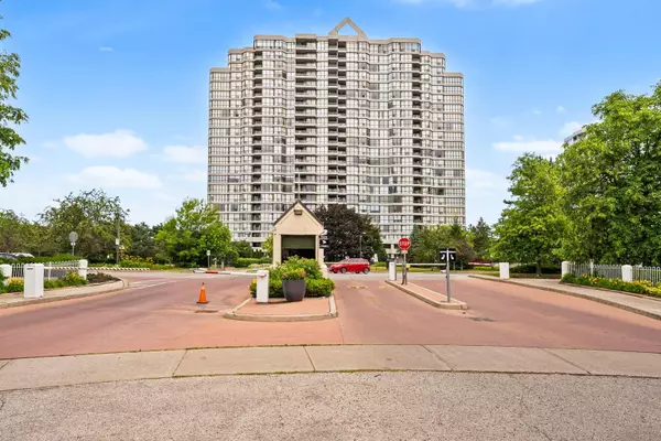5 Rowntree RD #407, Toronto W10, ON M9V 5G9