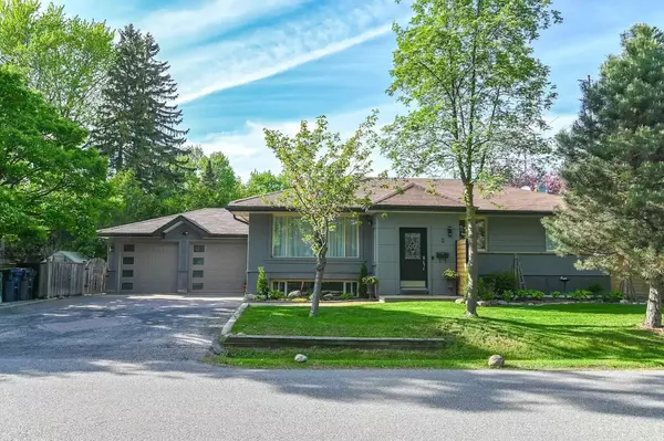 Toronto W08, ON M9B 2M7,2 Beaverbrook AVE