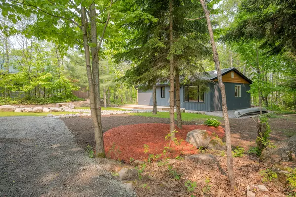 65 Victoria ST, Magnetawan, ON P0A 1P0
