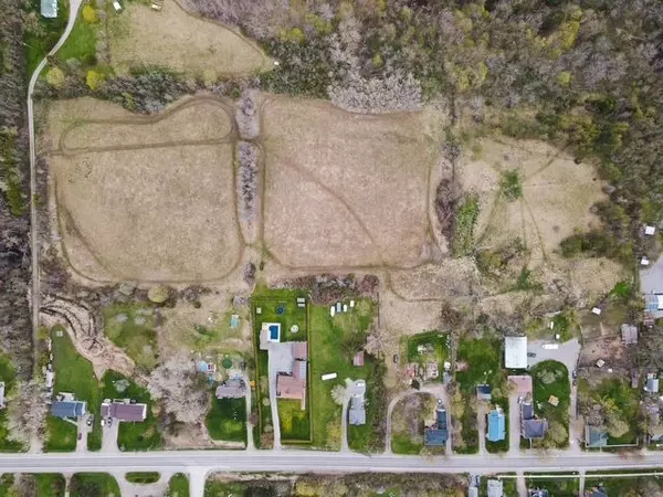 Otonabee-south Monaghan, ON K0L 2G0,0 Heritage Line