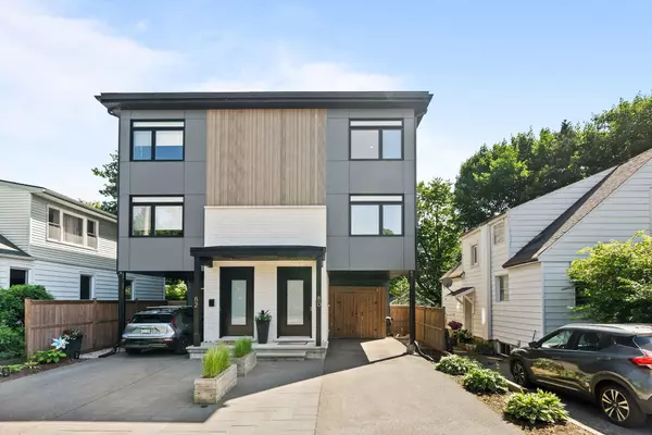 80 Dagmar AVE, Vanier And Kingsview Park, ON K1L 5T4