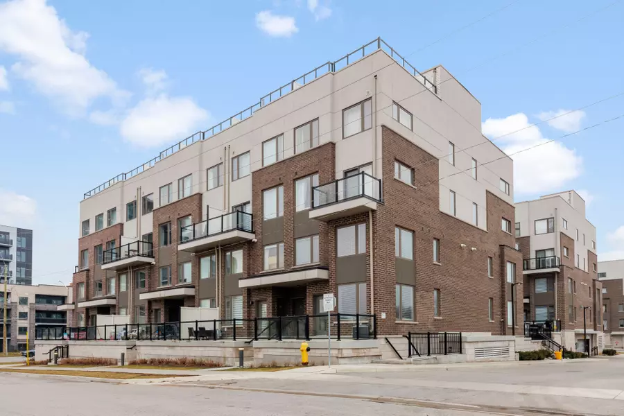 1460 Whites RD #317, Pickering, ON L1V 0E8