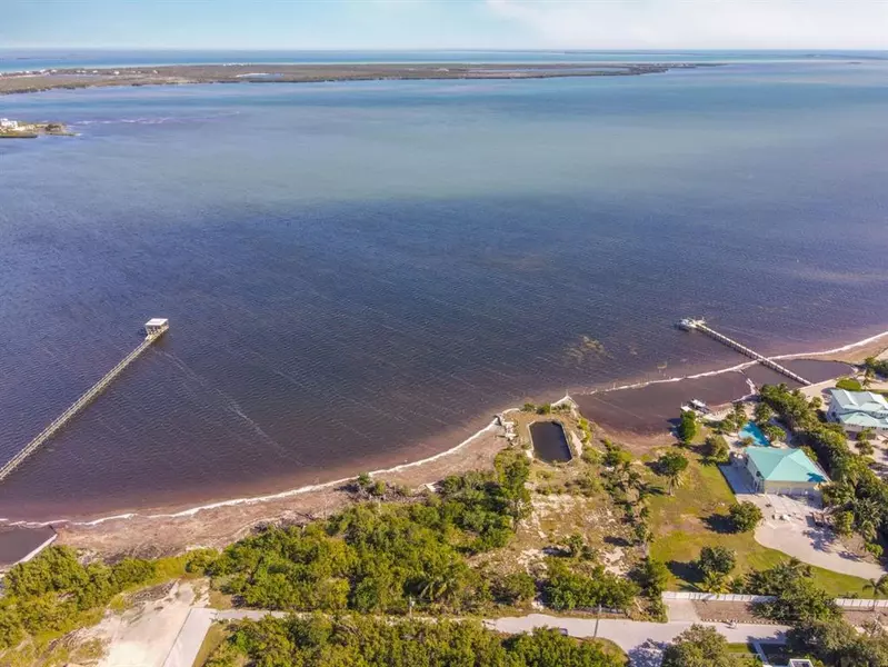 1261 Avenue A, Big Pine Key, FL 33043