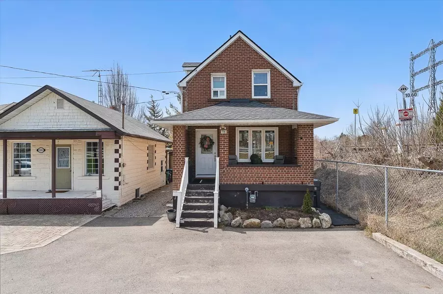 1106 Haig BLVD, Mississauga, ON L5E 2M5