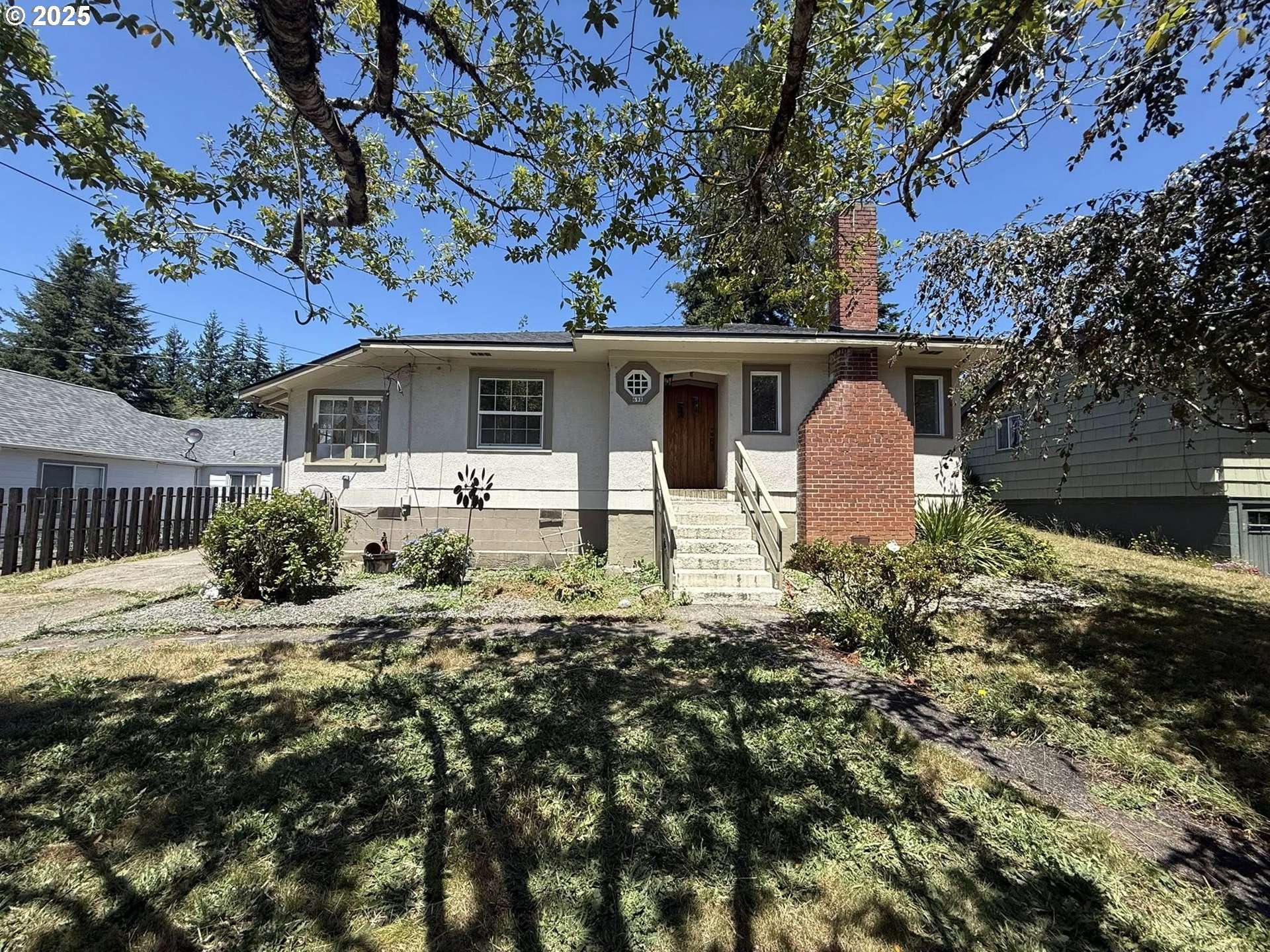 698 S 1ST AVE, Coquille, OR 97423