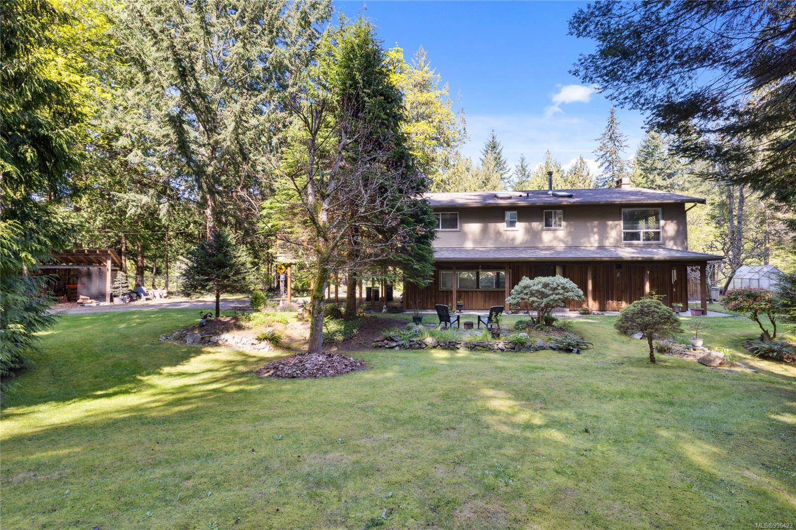 658 Martindale Rd, Parksville, BC V9P 1R8