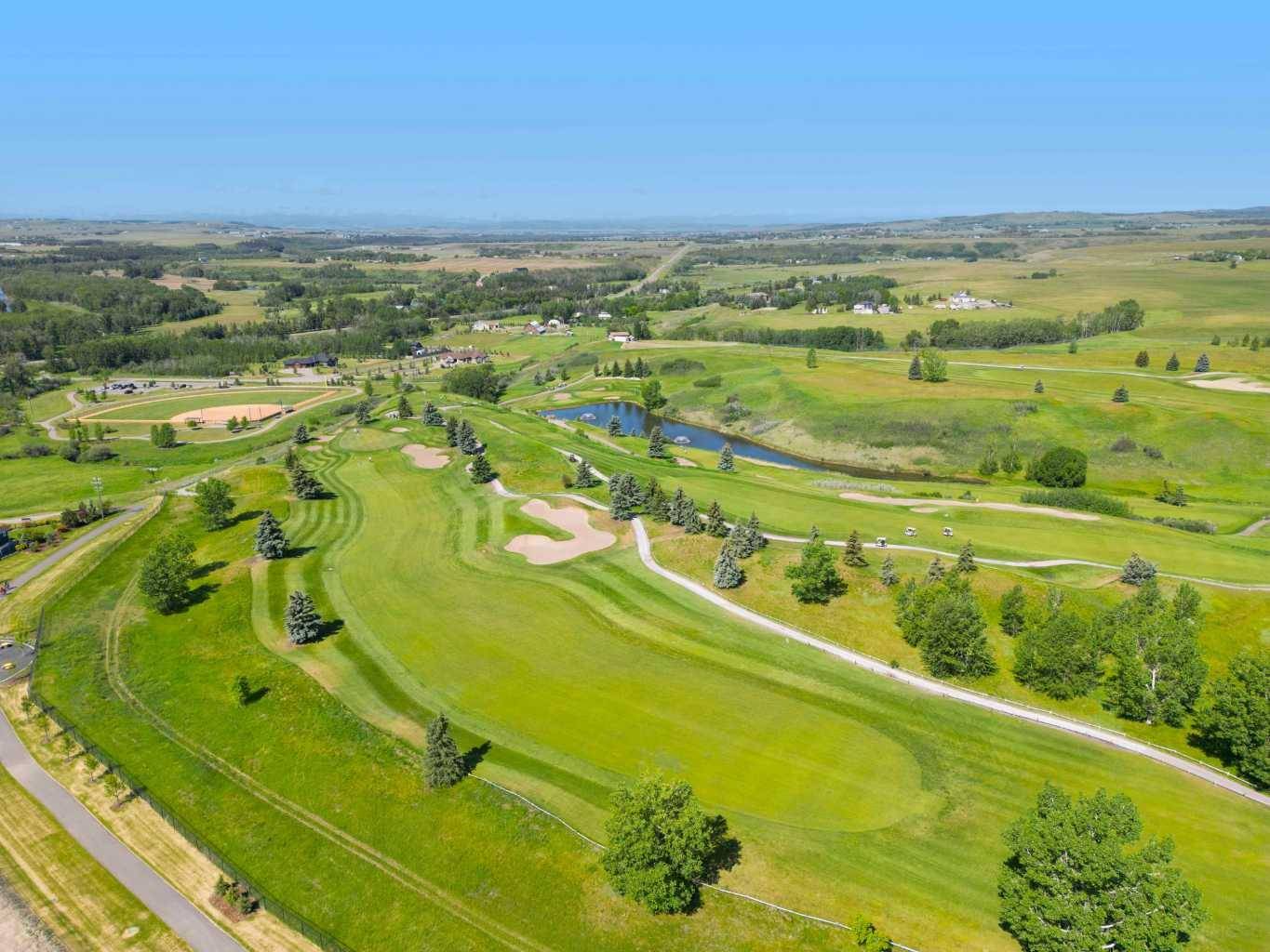 Okotoks, AB T1S 0N9,123 Mount Rae PT