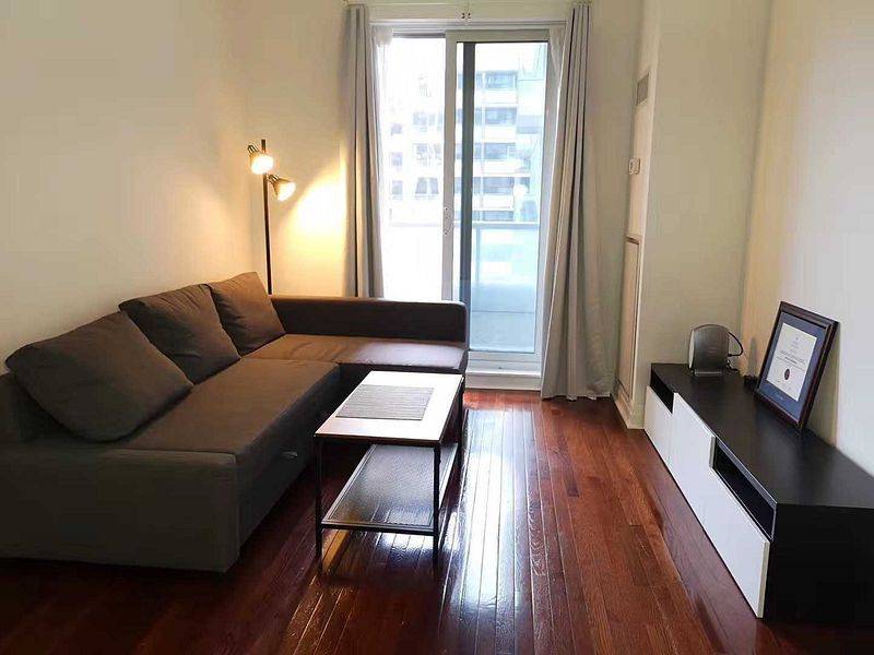 35 Balmuto ST #1607, Toronto C01, ON M4Y 0A3