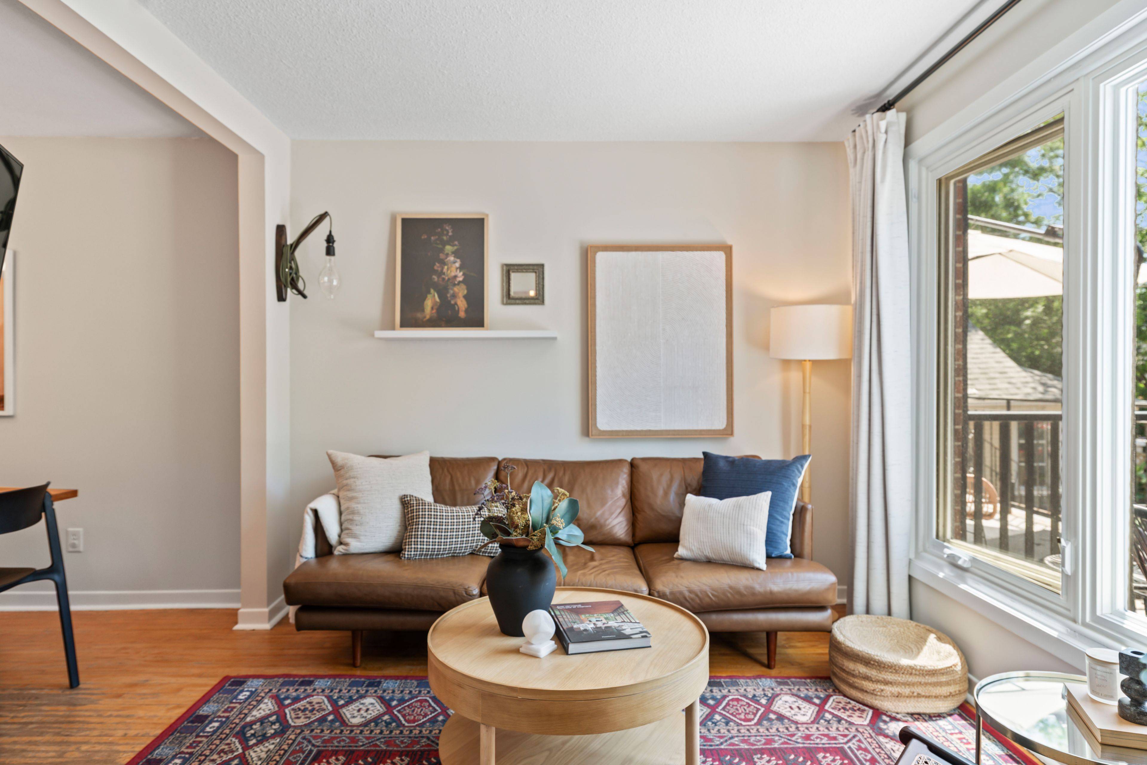 Toronto E01, ON M4L 3A6,467 Rhodes AVE