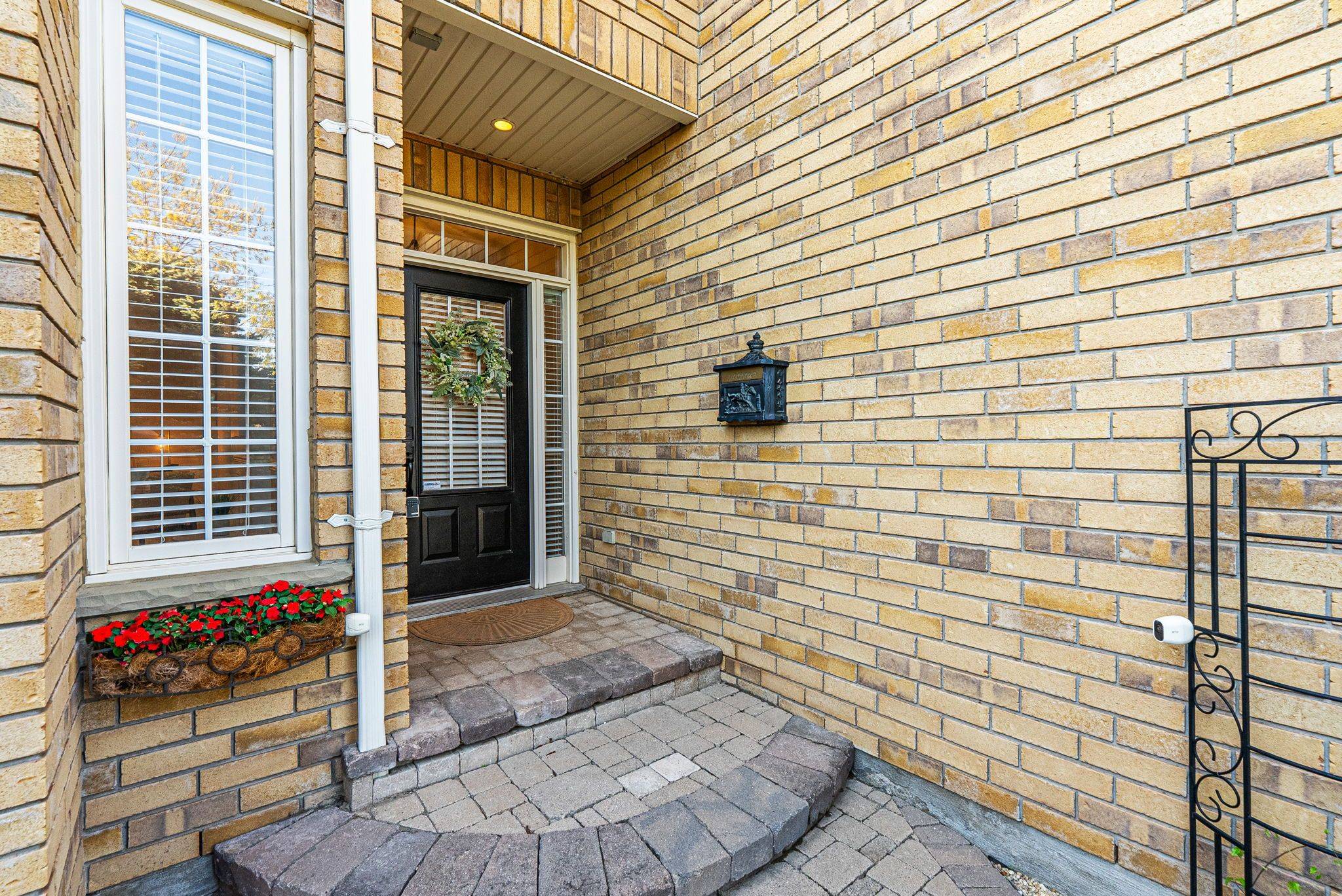 Oshawa, ON L1L 1B7,476 Britannia AVE E