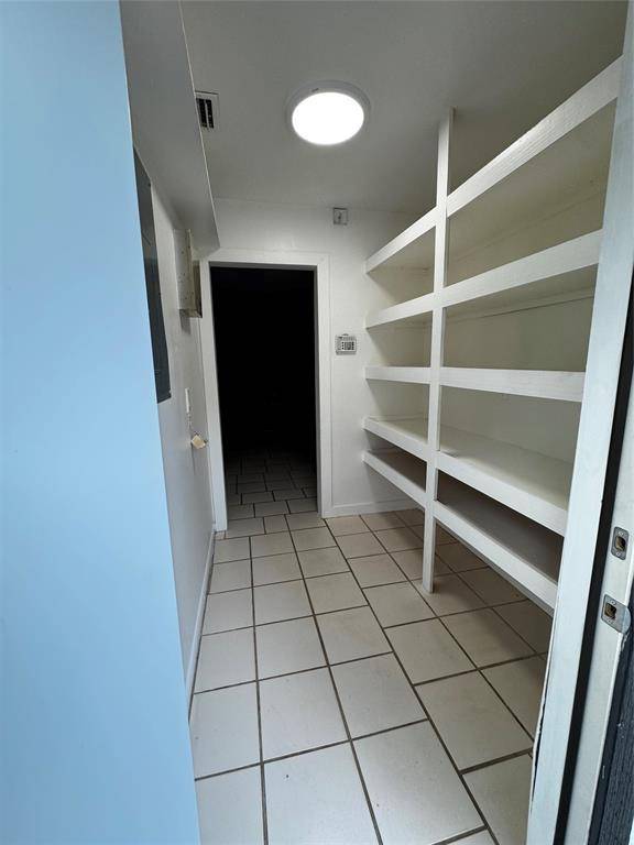 West Palm Beach, FL 33412,[StreetName,UnitNumber,StreetNumber,StreetDirPrefix]