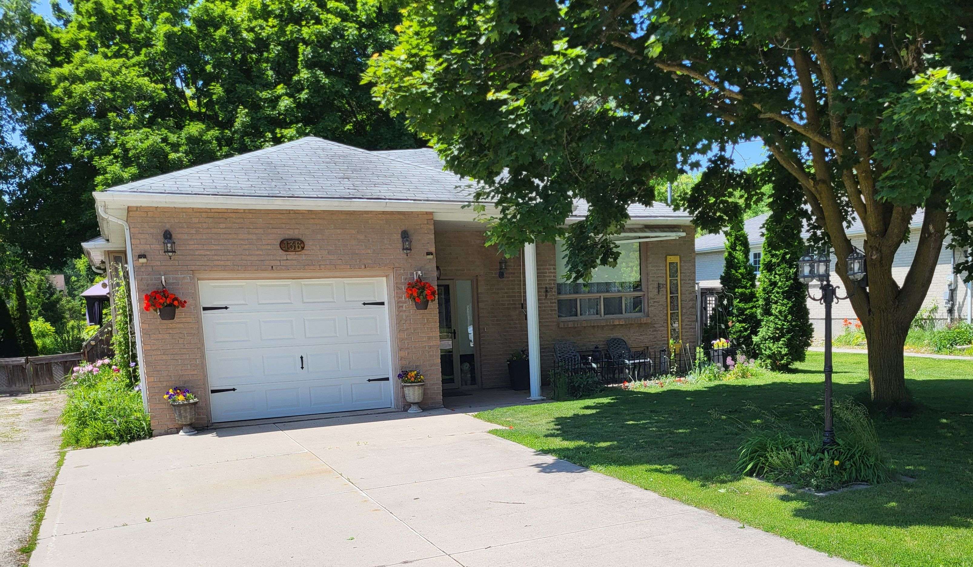 136 Patterson ST N, New Tecumseth, ON L0G 1A0