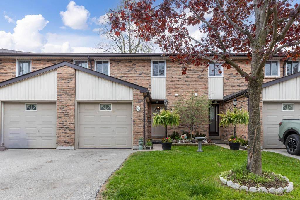 Burlington, ON L7N 3L9,680 Regency CT #Unit 83
