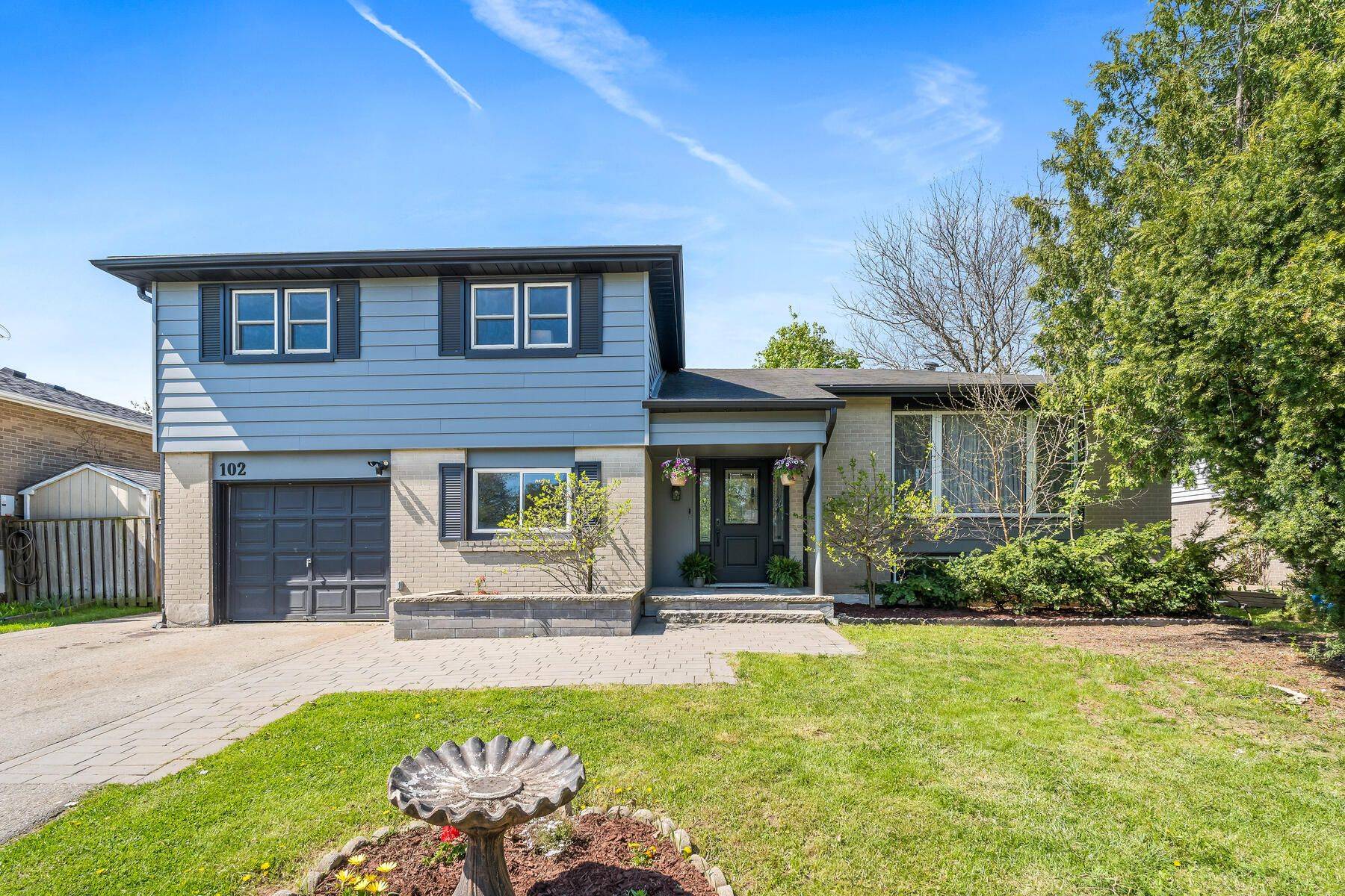 102 Moore Park CRES, Halton Hills, ON L7G 2T4